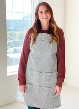 Load image into Gallery viewer, Barred Rock- Striped Apron