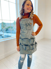 Load image into Gallery viewer, Bantam- Light Denim Apron