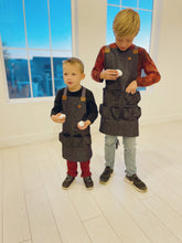 Load image into Gallery viewer, Jersey Giant- Dark Denim Apron